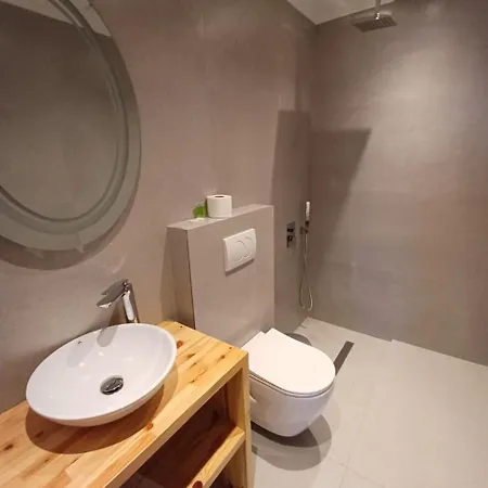 Velco Bb Himara Bed & Breakfast Exterior photo