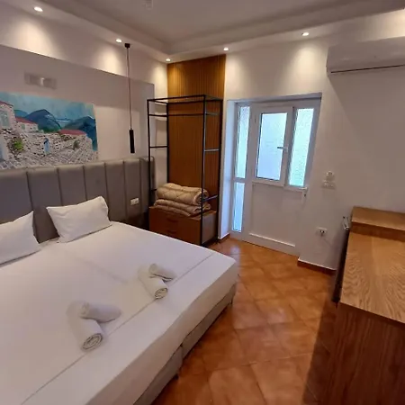 Velco Bb Himara Bed & Breakfast Exterior photo