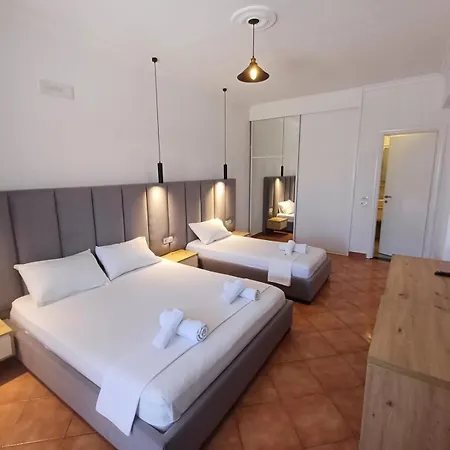 Velco Bb Himara Bed & Breakfast Exterior photo