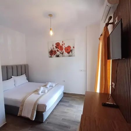 Velco Bb Himara Bed & Breakfast Exterior photo