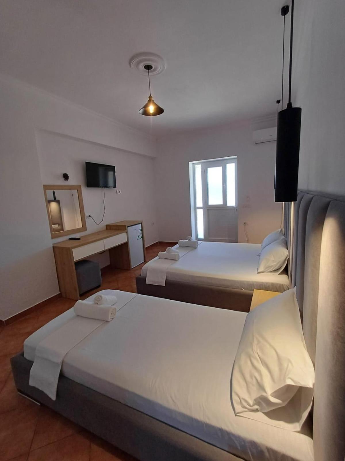 Velco Bb Bed & Breakfast 3*