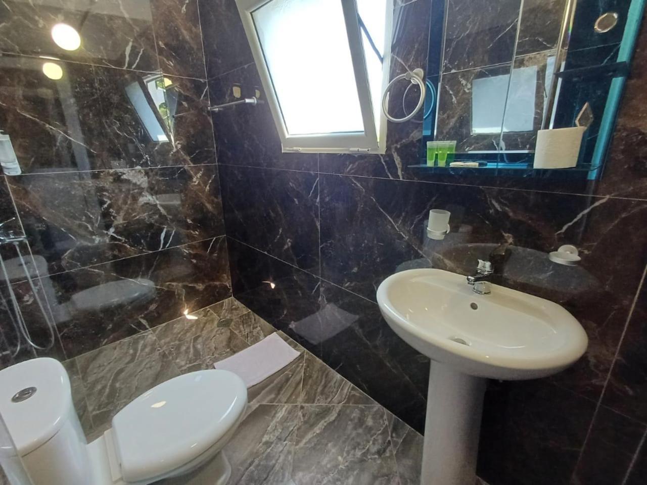 Velco Bb Nocleg ze śniadaniem 3*