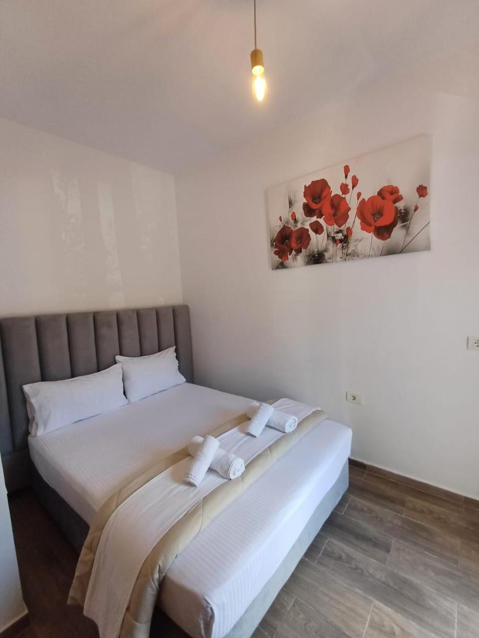 Bed & Breakfast Velco Bb Himare