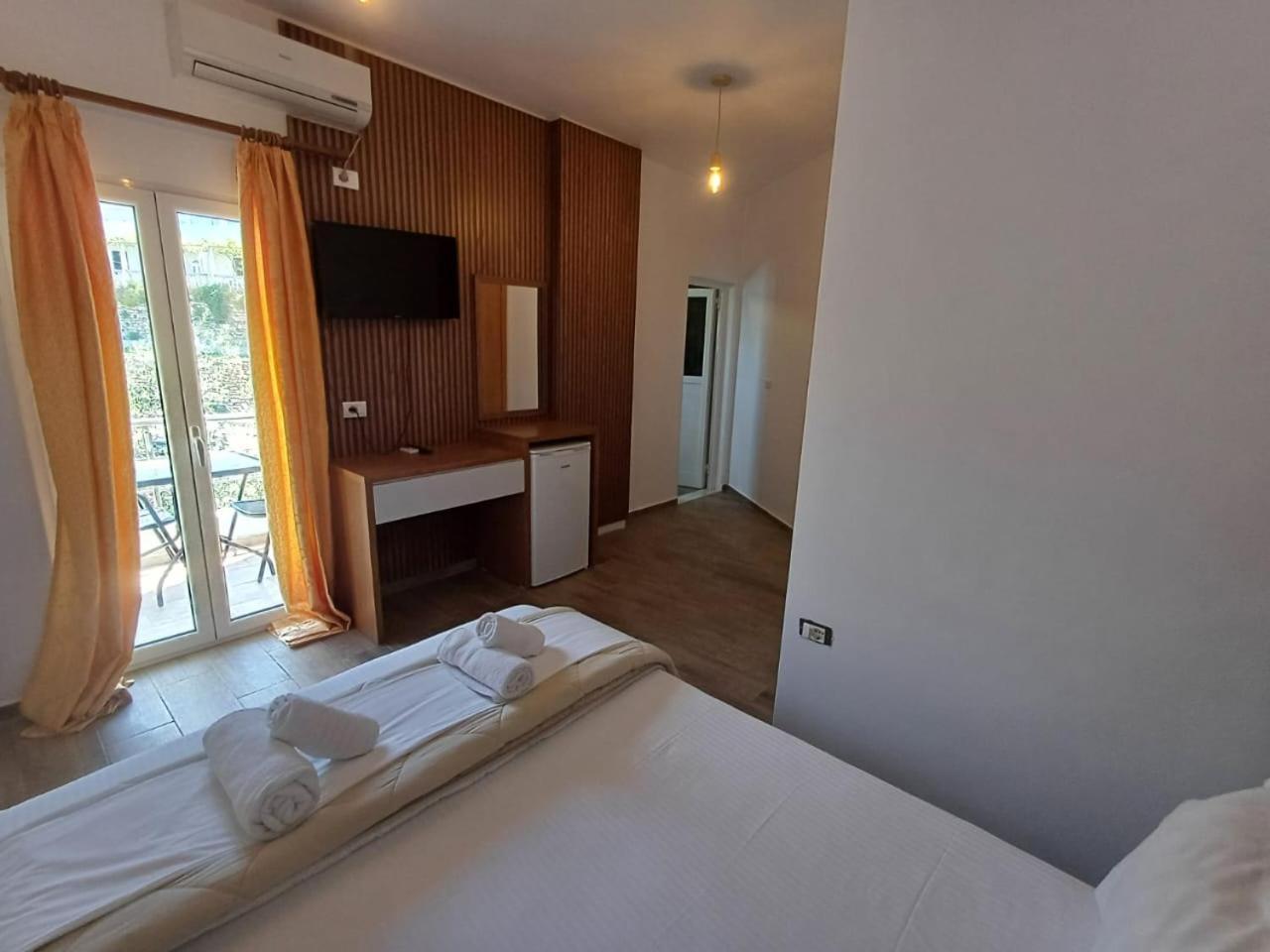Velco Bb Himare